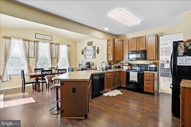 13319 JOHN MARTIN DR, Williamsport, MD 21795