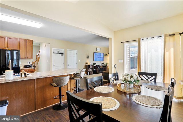 13319 JOHN MARTIN DR, Williamsport, MD 21795