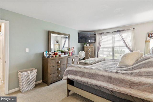 13319 JOHN MARTIN DR, Williamsport, MD 21795