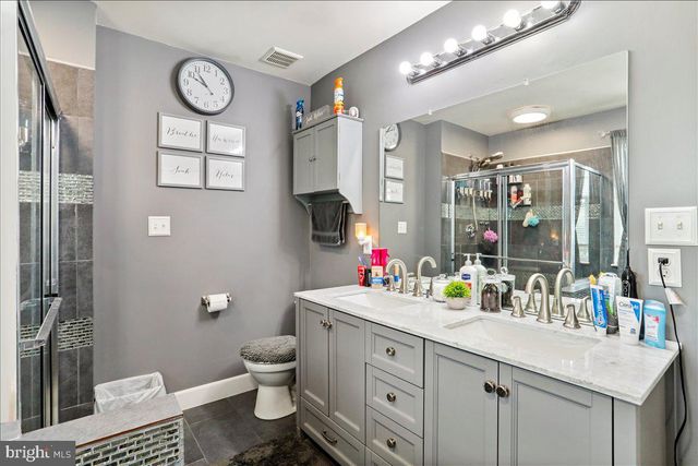 13319 JOHN MARTIN DR, Williamsport, MD 21795