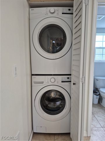 254 Palermo CIR, Fort Myers Beach, FL 33931