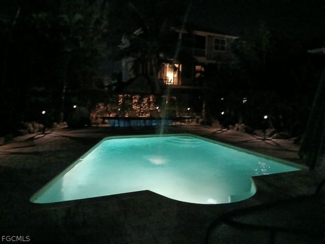 254 Palermo CIR, Fort Myers Beach, FL 33931