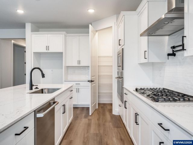 5972 Sorrento St St S, Salem, OR 97306