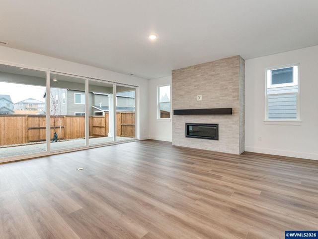 5972 Sorrento St St S, Salem, OR 97306