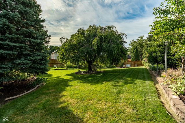21185 Bayhill Court, Noblesville, IN 46062