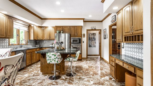 21185 Bayhill Court, Noblesville, IN 46062
