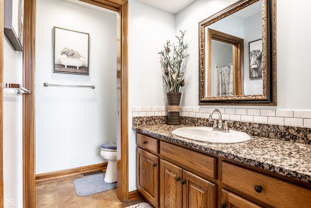21185 Bayhill Court, Noblesville, IN 46062