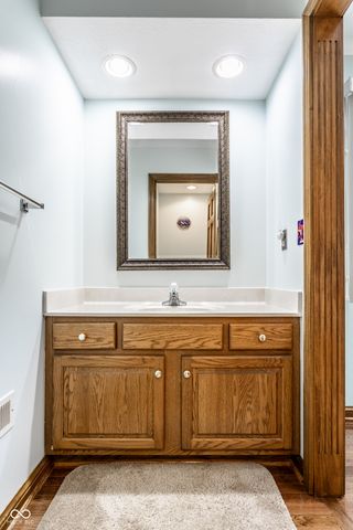 21185 Bayhill Court, Noblesville, IN 46062