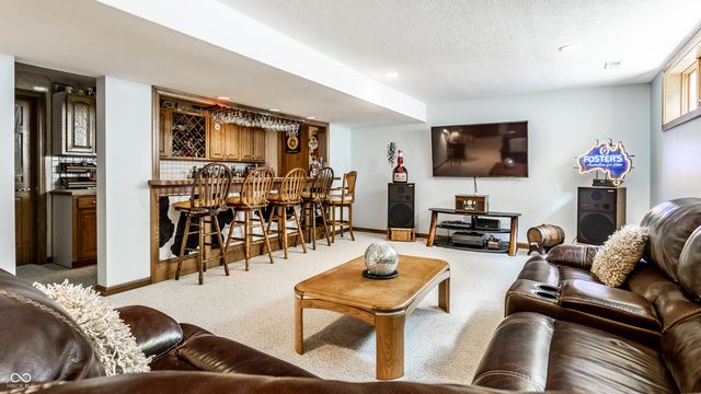 21185 Bayhill Court, Noblesville, IN 46062
