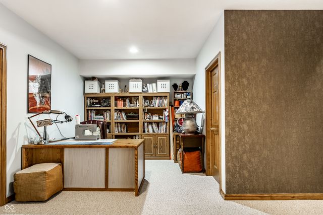 21185 Bayhill Court, Noblesville, IN 46062