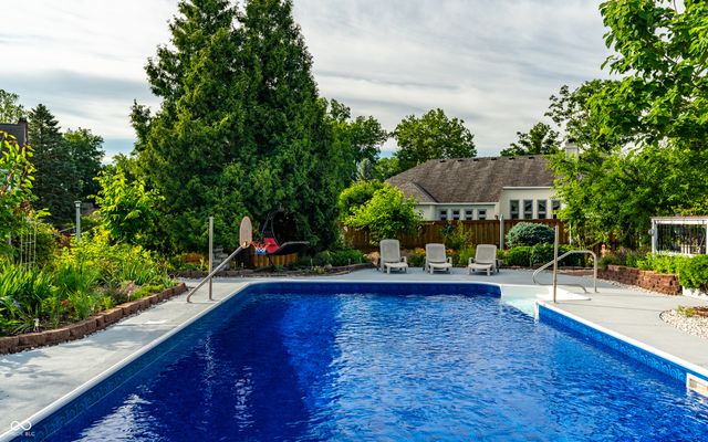 21185 Bayhill Court, Noblesville, IN 46062