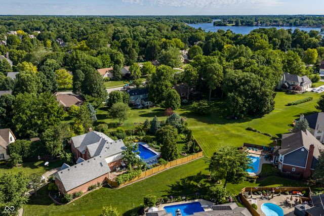 21185 Bayhill Court, Noblesville, IN 46062