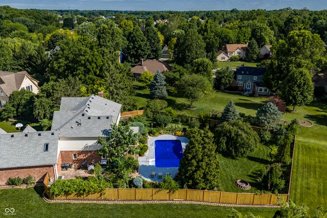 21185 Bayhill Court, Noblesville, IN 46062