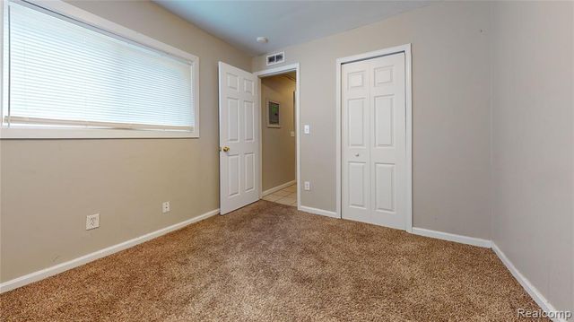 11076 Hudson Avenue, Warren, MI 48089