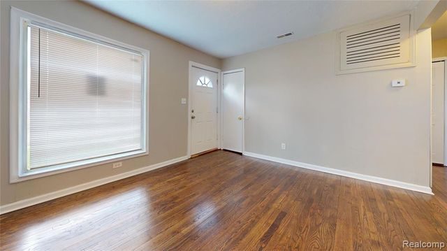 11076 Hudson Avenue, Warren, MI 48089
