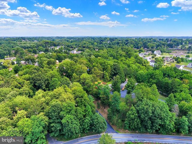 4619 GOOSE VALLEY RD, Harrisburg, PA 17112