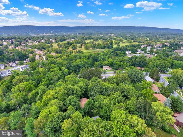 4619 GOOSE VALLEY RD, Harrisburg, PA 17112