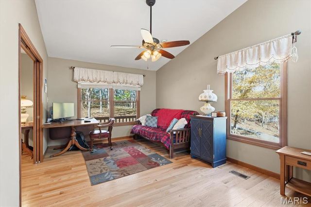 33 Wilderness Road, Eureka, MO 63025