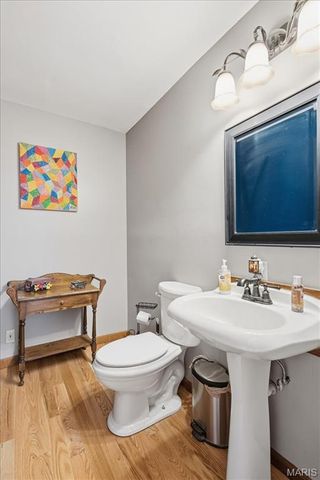 33 Wilderness Road, Eureka, MO 63025