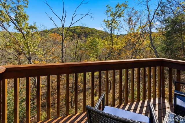 33 Wilderness Road, Eureka, MO 63025