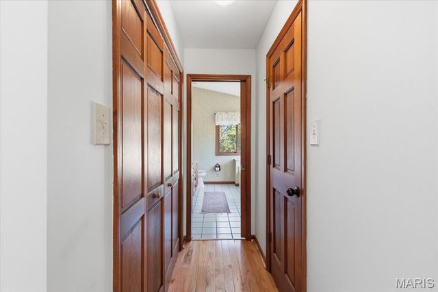 33 Wilderness Road, Eureka, MO 63025