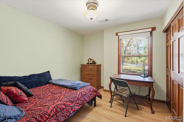 33 Wilderness Road, Eureka, MO 63025