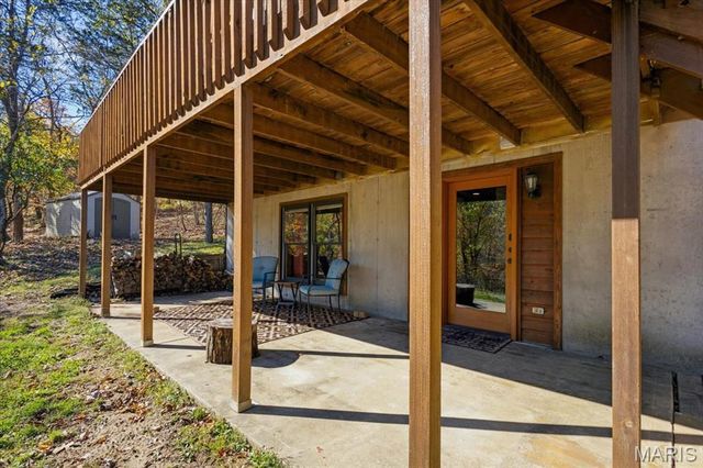 33 Wilderness Road, Eureka, MO 63025