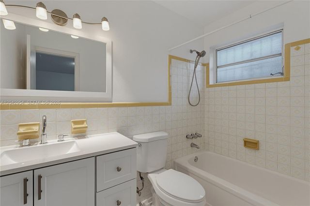 4296 NW 2nd Ter 4296, Miami, FL 33126