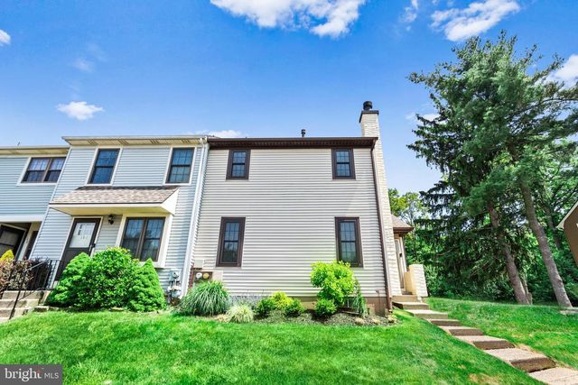 110 RUTLEDGE CT, North Wales, PA 19454