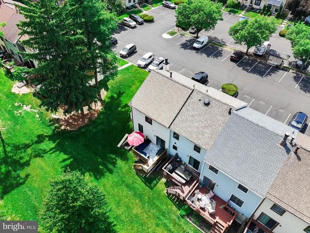 110 RUTLEDGE CT, North Wales, PA 19454