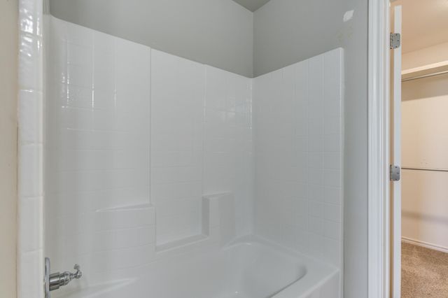 6902 67th Street, Lubbock, TX 79424