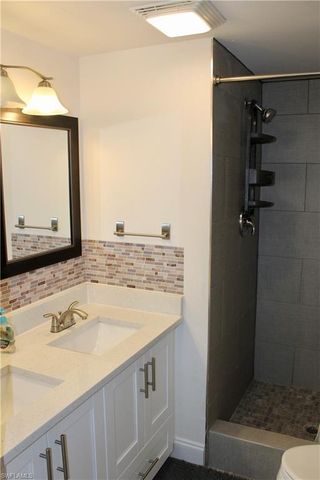 400 Forest Lakes BLVD 309, Naples, FL 34105