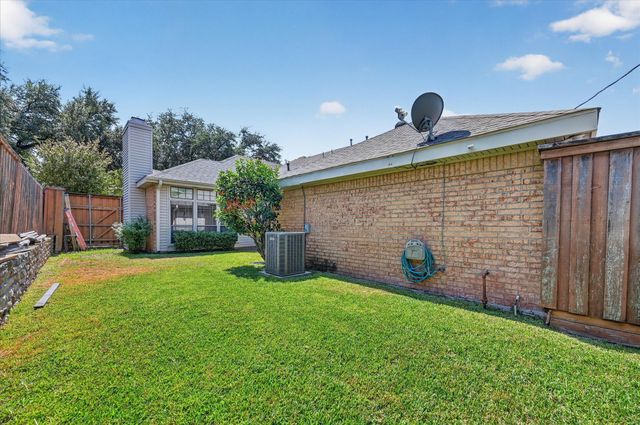 9711 Springtree Lane, Dallas, TX 75243