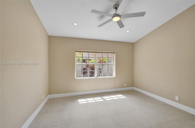1361 Springside Dr 3, Weston, FL 33326