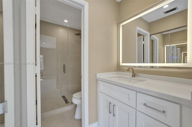 1361 Springside Dr 3, Weston, FL 33326