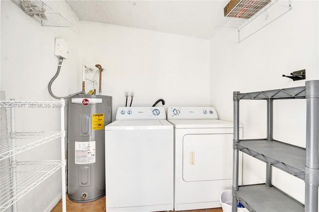 1361 Springside Dr 3, Weston, FL 33326