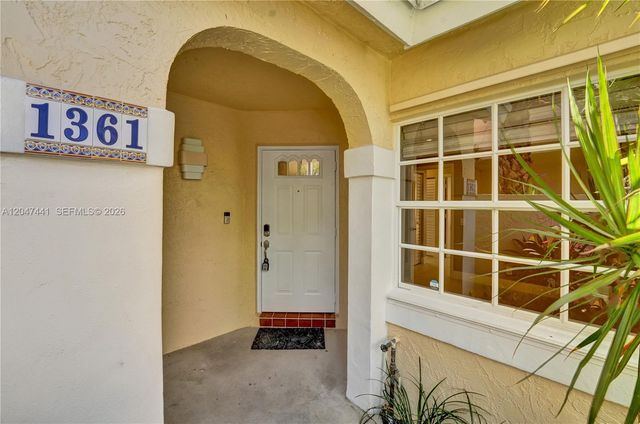 1361 Springside Dr 3, Weston, FL 33326