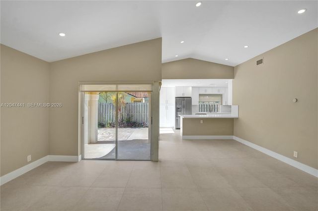 1361 Springside Dr 3, Weston, FL 33326