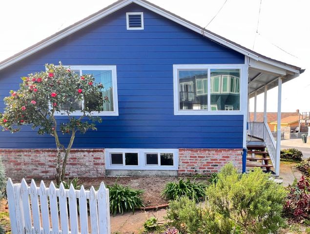 75 Ocean View Ave, Dillon Beach, CA 94929