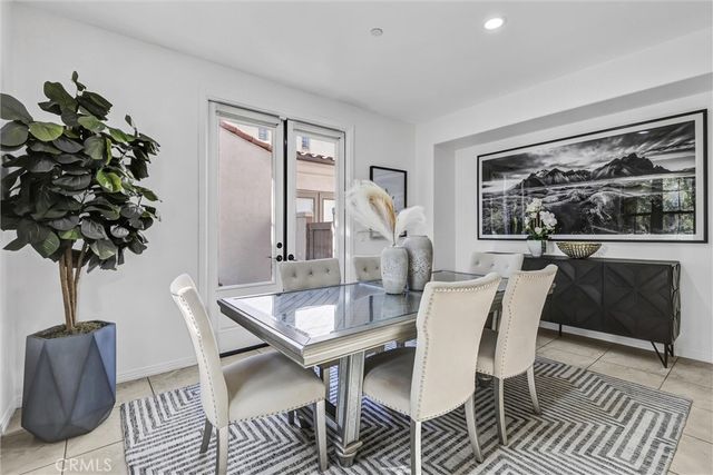 83 Mission, Irvine, CA 92620