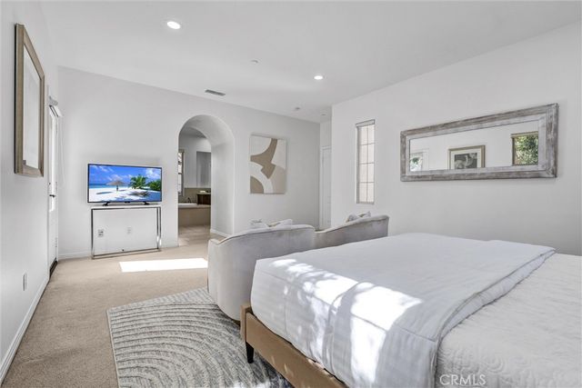 83 Mission, Irvine, CA 92620