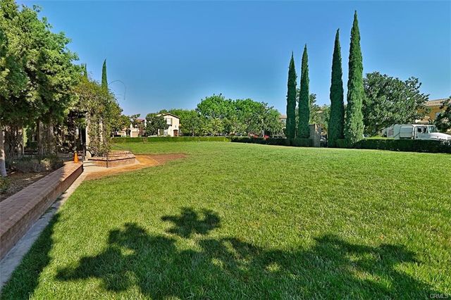 83 Mission, Irvine, CA 92620