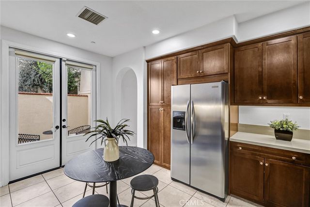 83 Mission, Irvine, CA 92620