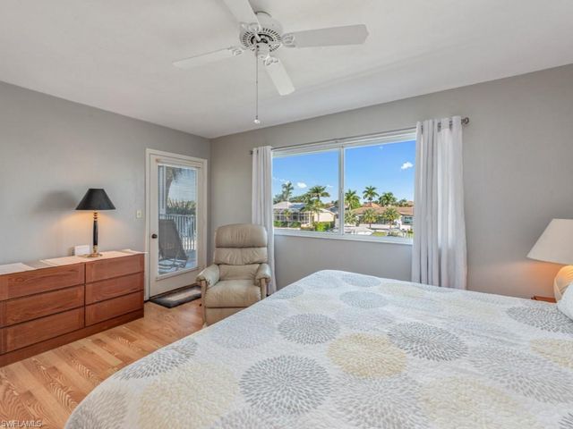 893 Collier Ct Apt 301, Marco Island, FL 34145