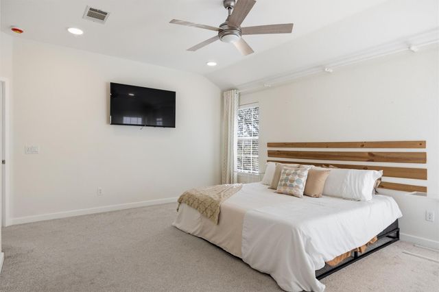 9400 Savannah Ridge DR, Austin, TX 78726