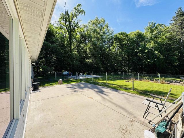 W3591 Twin Lane, Redgranite, WI 54970
