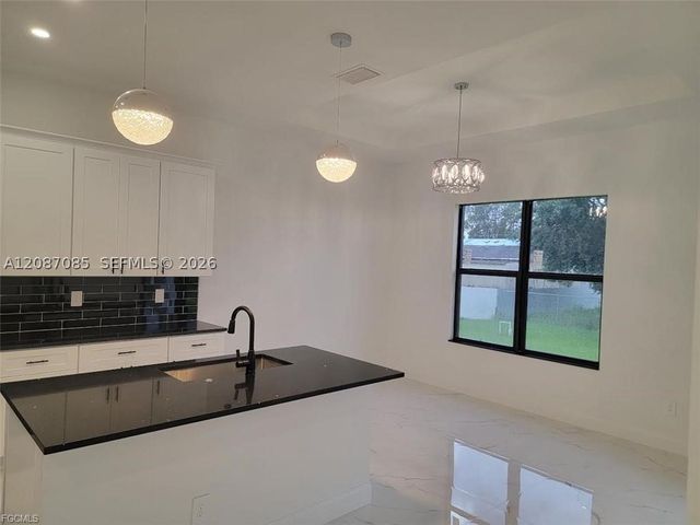 3415 E 36 ST SW, Lehigh Acres, FL 33976