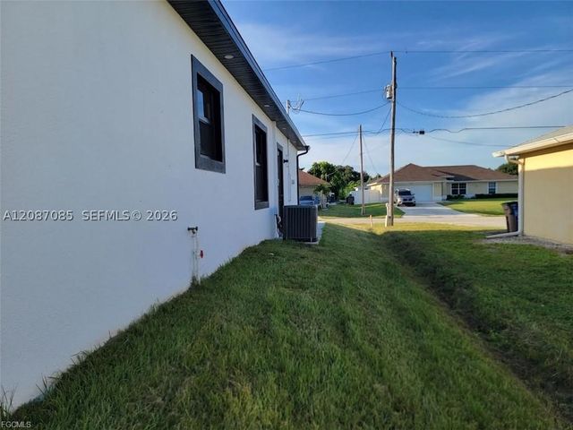 3415 E 36 ST SW, Lehigh Acres, FL 33976