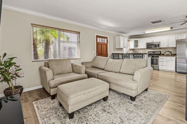 8980 Lamar St 18, Spring Valley, CA 91977