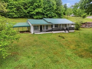 5780 Toestring Valley Road, Spring City, TN 37381